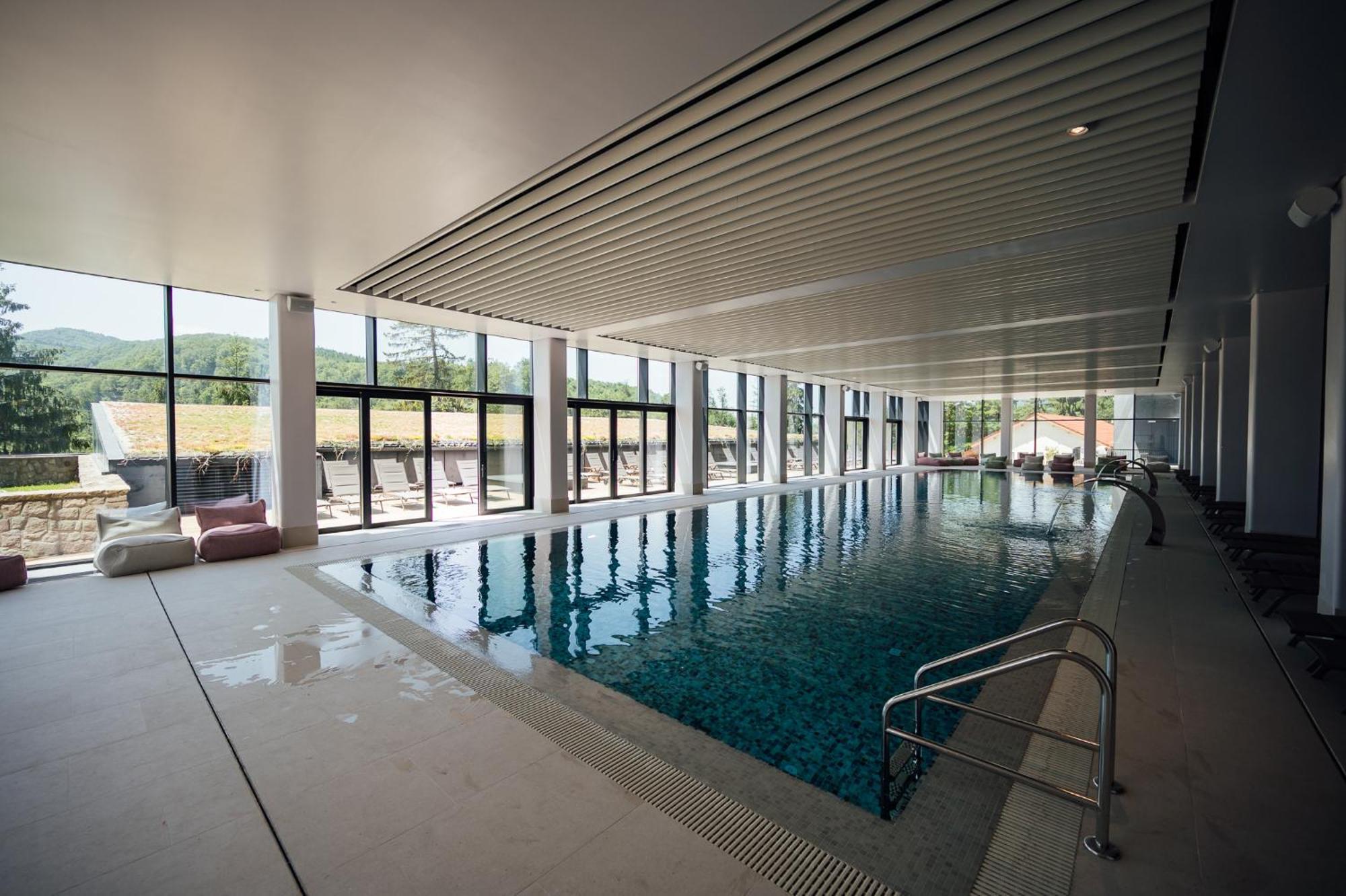Balvanyos Resort - Peakture Hotel & Grand Hotel 발바뇨스 외부 사진