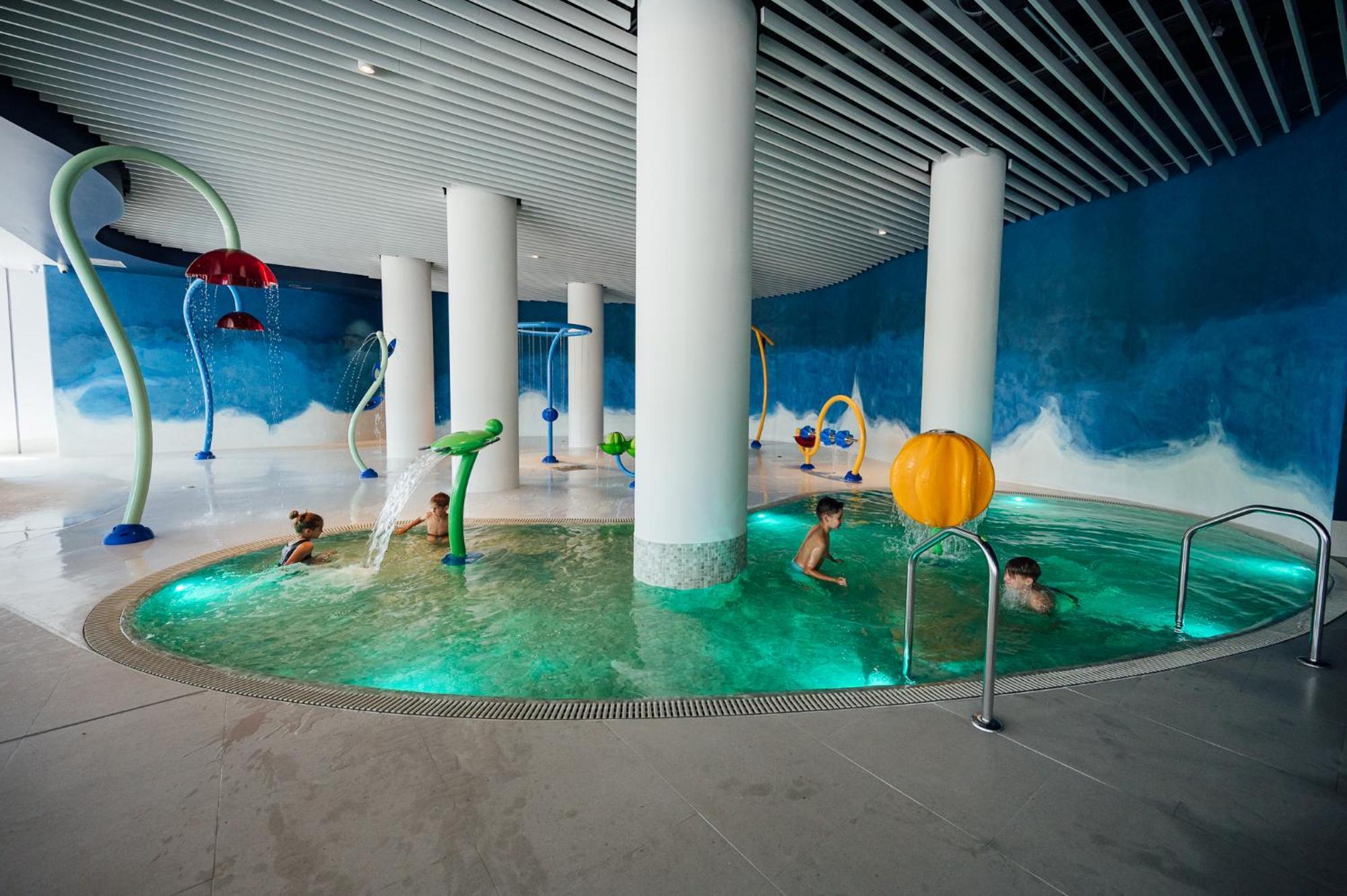 Balvanyos Resort - Peakture Hotel & Grand Hotel 발바뇨스 외부 사진