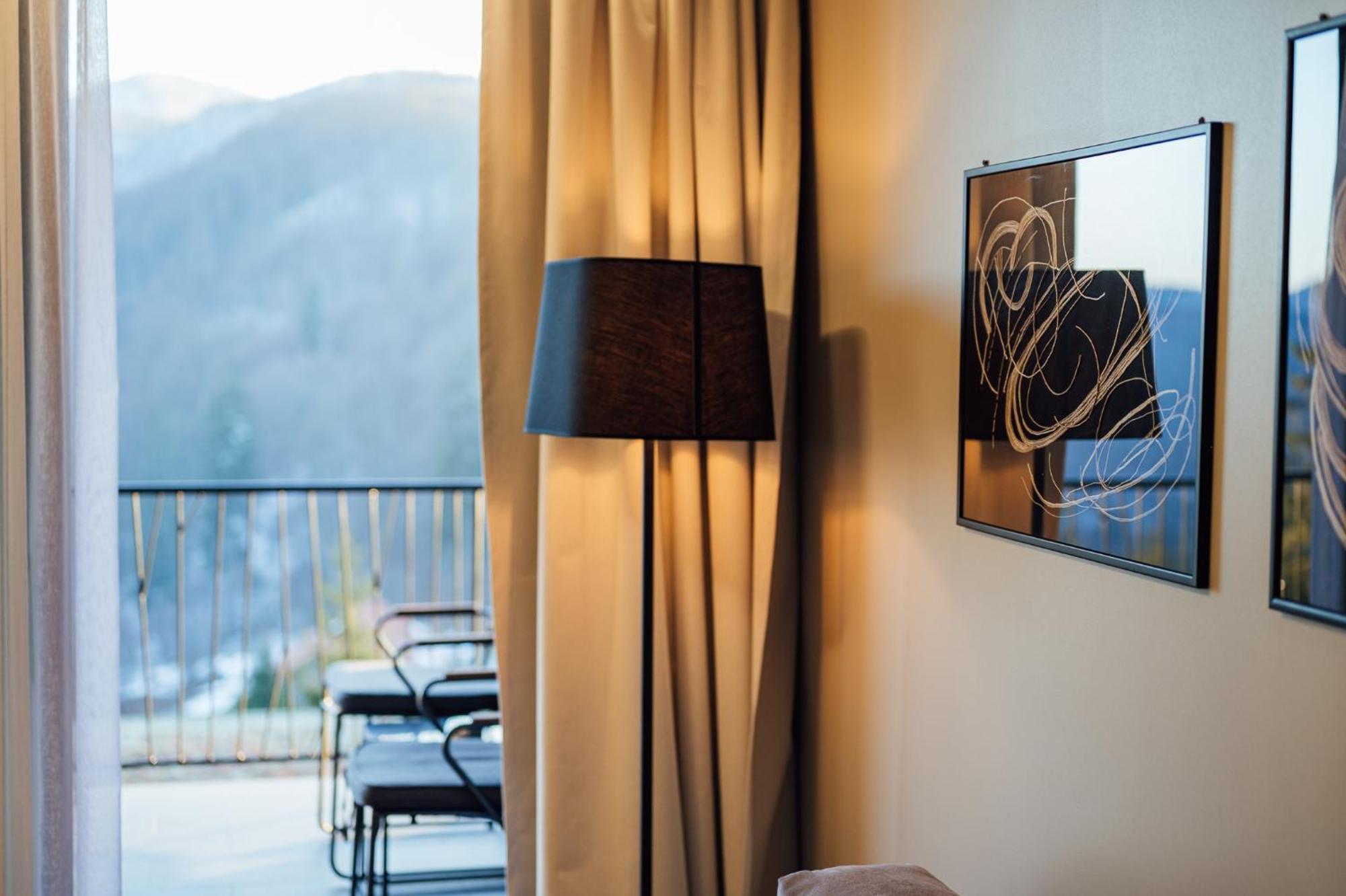 Balvanyos Resort - Peakture Hotel & Grand Hotel 발바뇨스 외부 사진