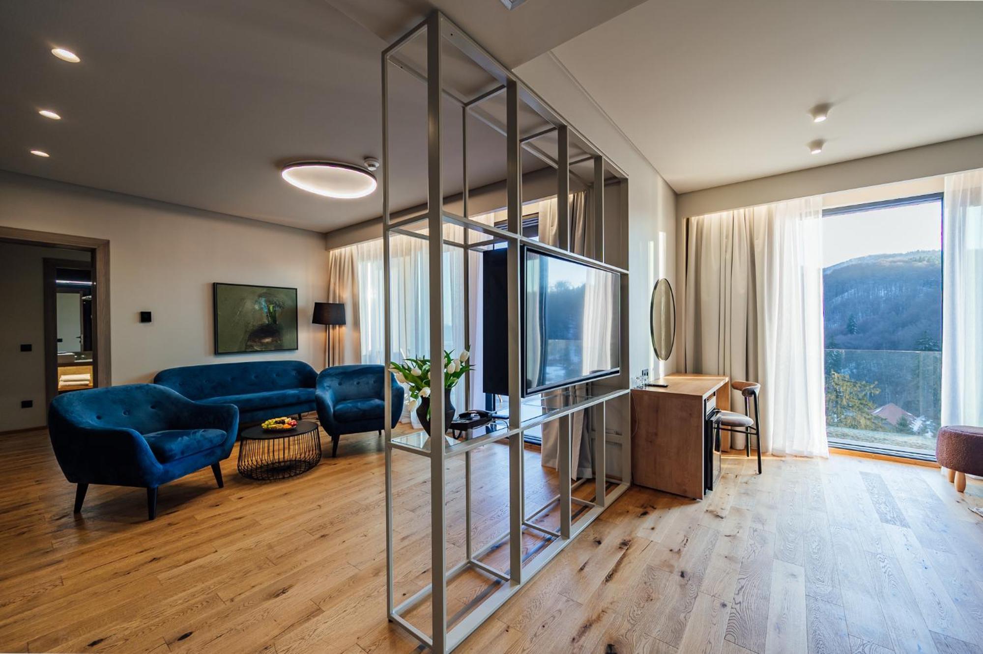 Balvanyos Resort - Peakture Hotel & Grand Hotel 발바뇨스 외부 사진